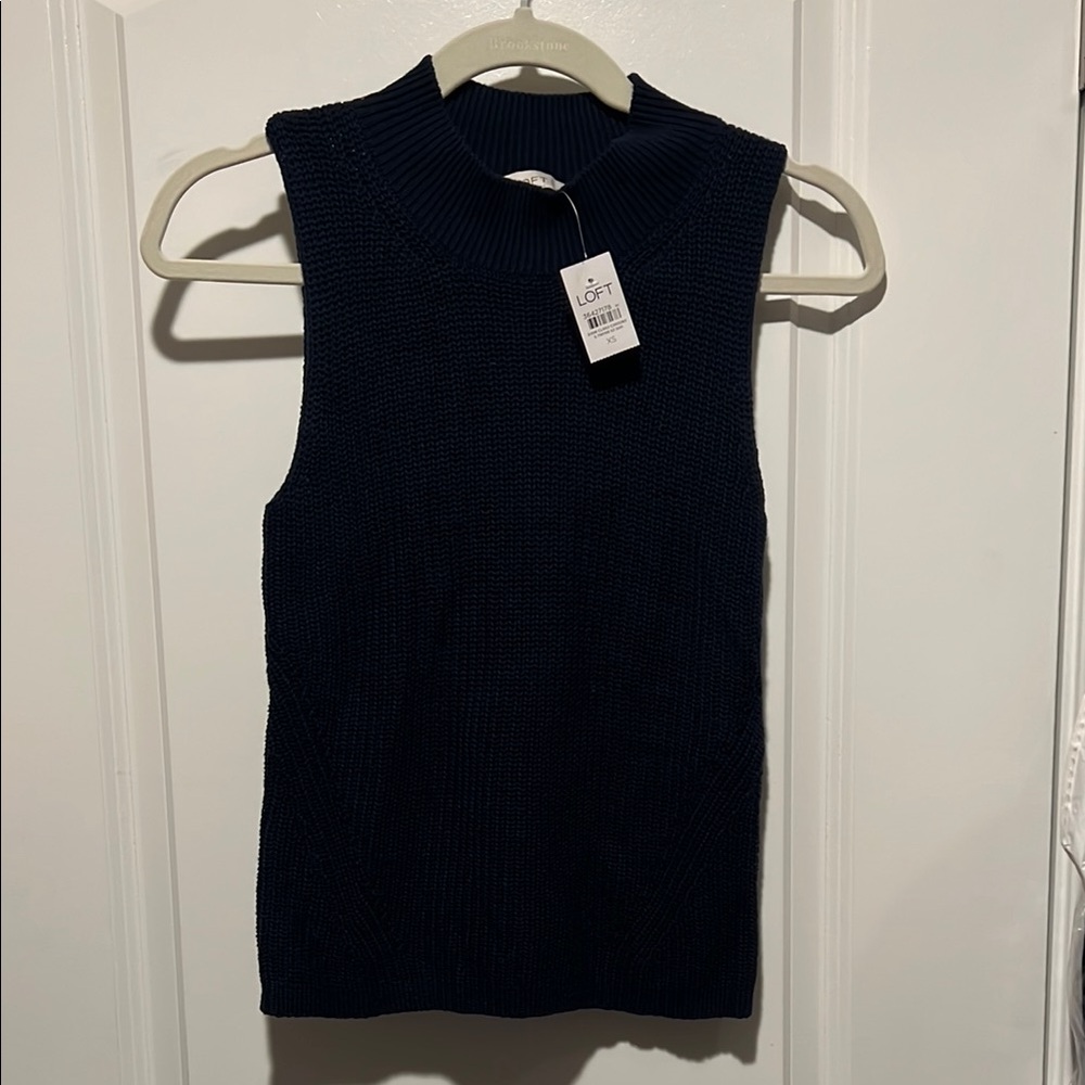 LOFT Women's Navy Sleeveless Knit Top